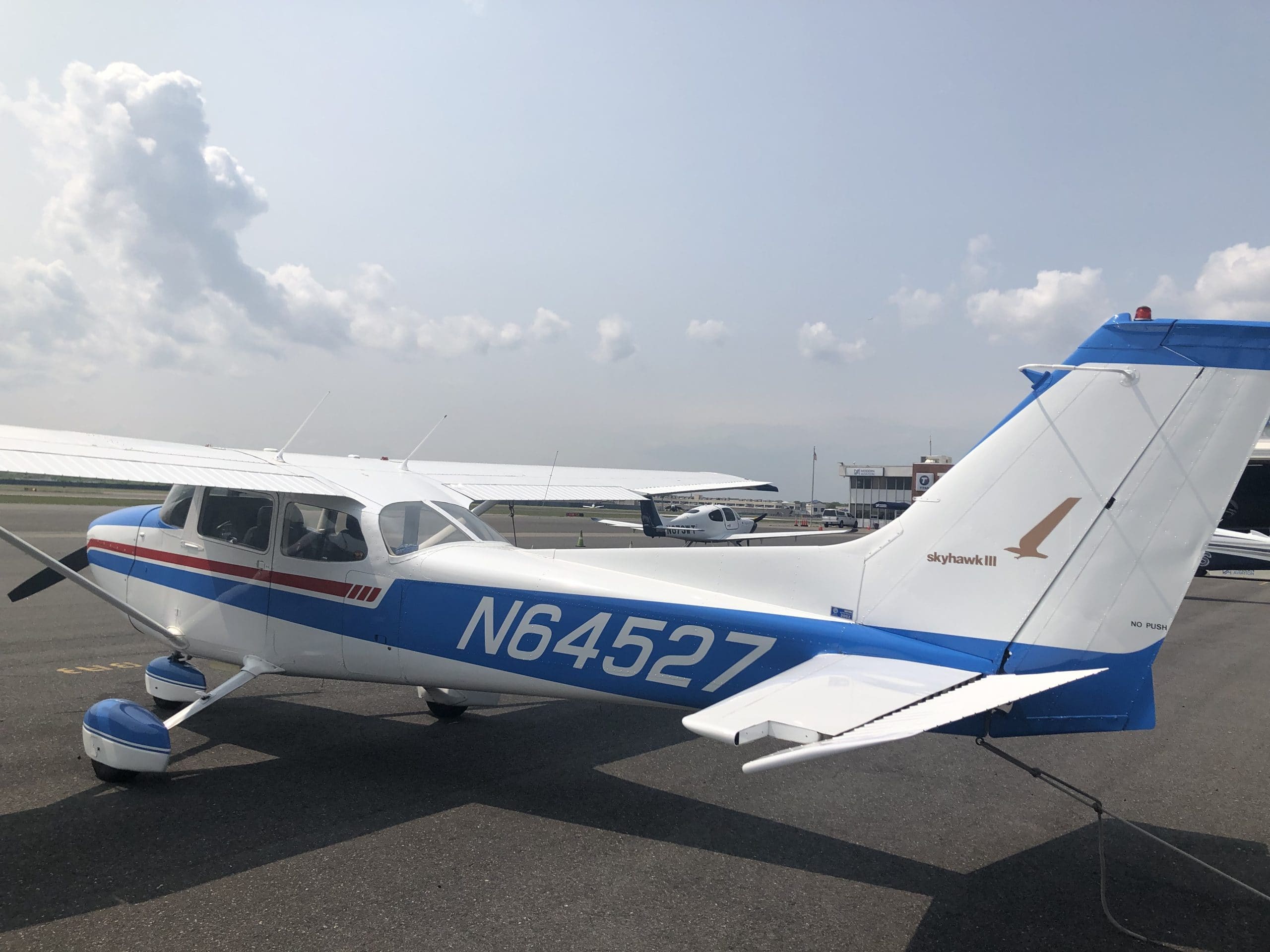 Aspire Aviation Cessna 172 exterior on the ramp