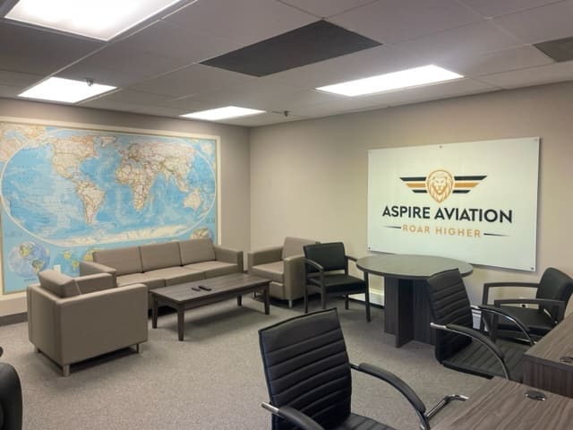 Aspire Aviation briefing room used for ground school instruction